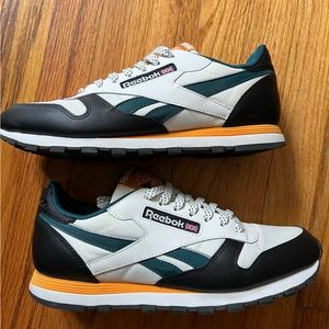 Reebok Classic - Flintstone Edition